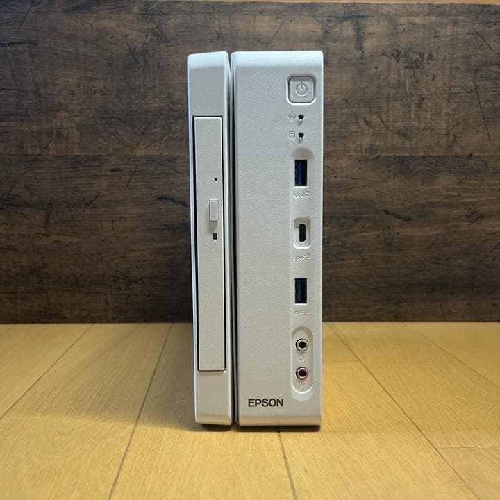 超小型 ENDEAVOR ST190E i5-8500T、SSD256、8GB