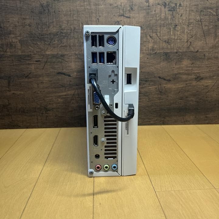 超小型 ENDEAVOR ST190E i5-8500T、SSD256、8GB