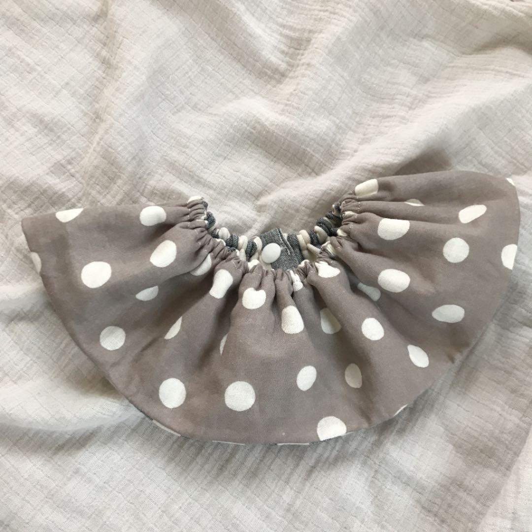 ★ブラックストライプ×グレージュドット★ ハンドメイド　リバーシブル　スタイ