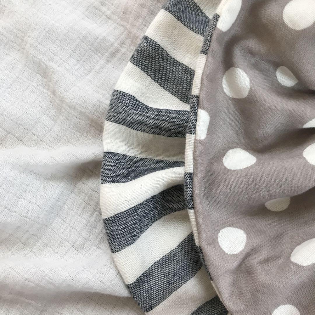 ★ブラックストライプ×グレージュドット★ ハンドメイド　リバーシブル　スタイ