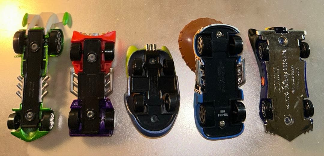 トミカ ウッティー バズ・ライトイヤー ザーク グリーンモンスター他5台セット