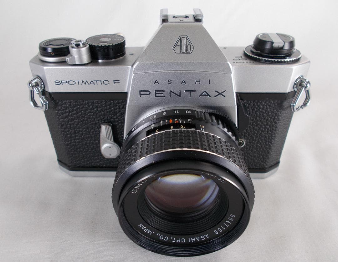 フィルムカメラ 整備済　Pentax SPF + レンズ f/1.8　Y271