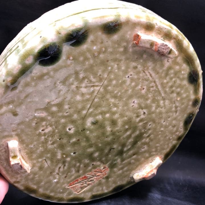 美しい古美術◼️蔵から美しい緑色の生け花の鉢が出てきました。花道具、茶道具、骨董