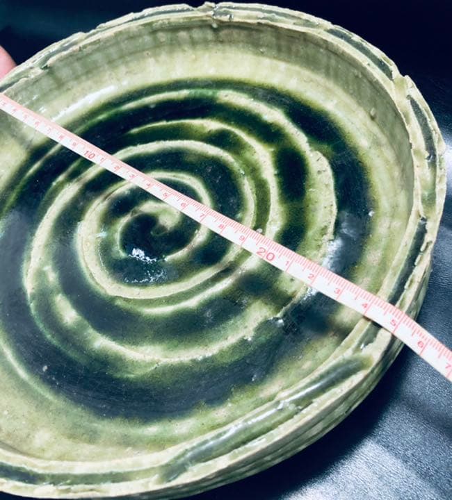 美しい古美術◼️蔵から美しい緑色の生け花の鉢が出てきました。花道具、茶道具、骨董