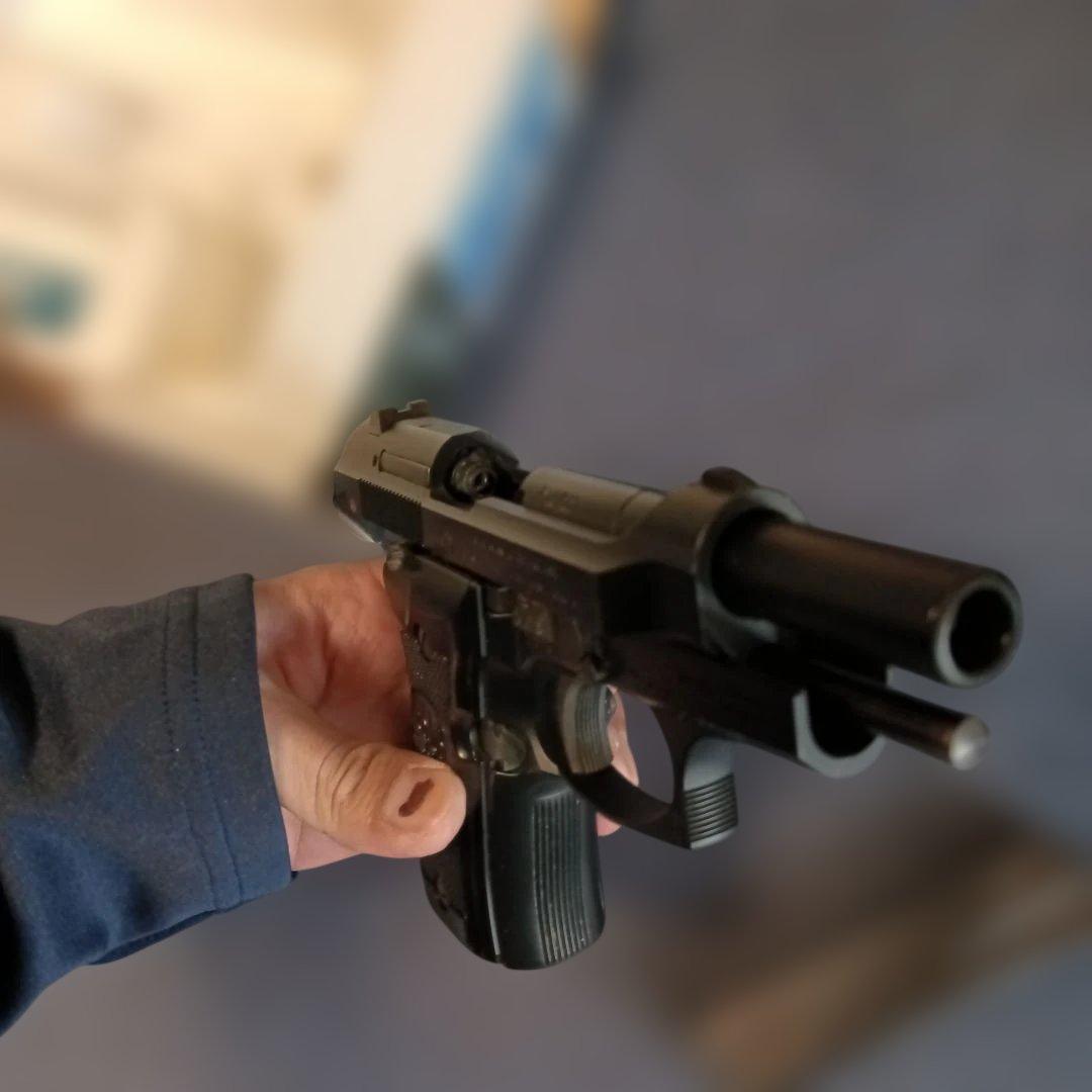 ウエスタンアームズ　ベレッタ　WA Beretta M84F ガスガン