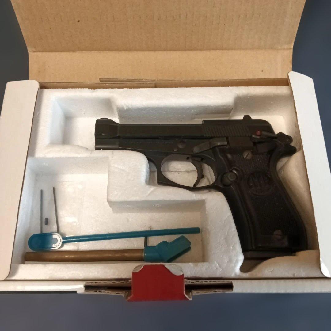 ウエスタンアームズ　ベレッタ　WA Beretta M84F ガスガン