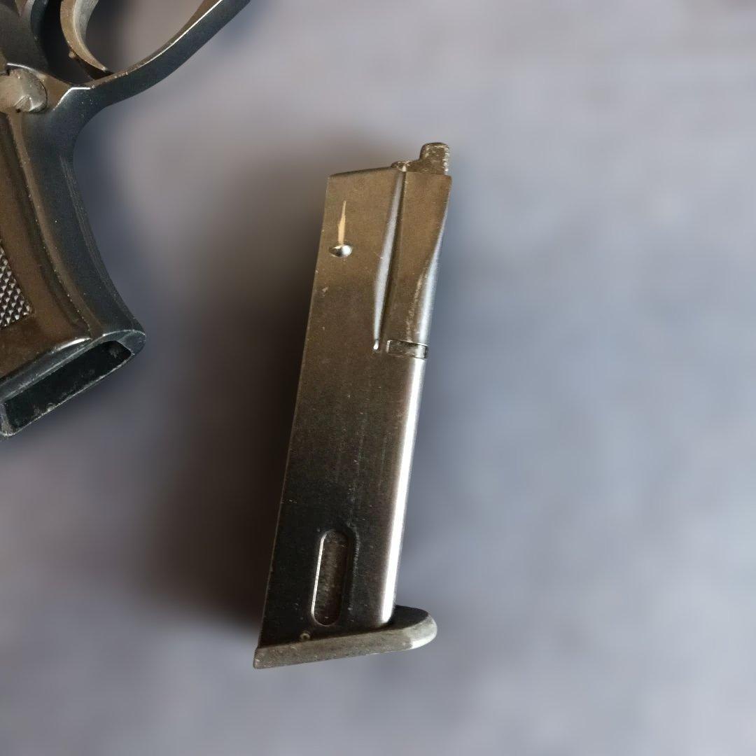 ウエスタンアームズ　ベレッタ　WA Beretta M84F ガスガン