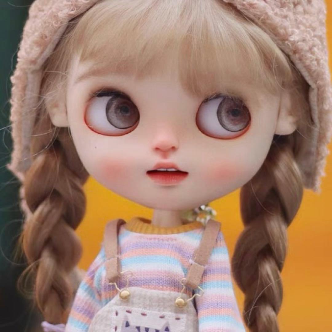 海外作家様カスタムブライス 人形 ドール 優しい きれい かわいい 笑顔