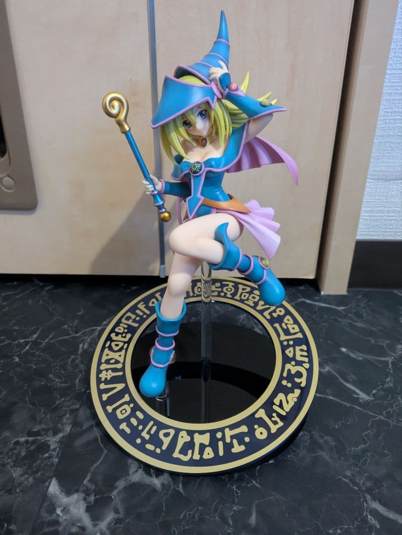 遊戯王 ブラック・マジシャン・ガール マックスファクトリー 1/7 フィギュア