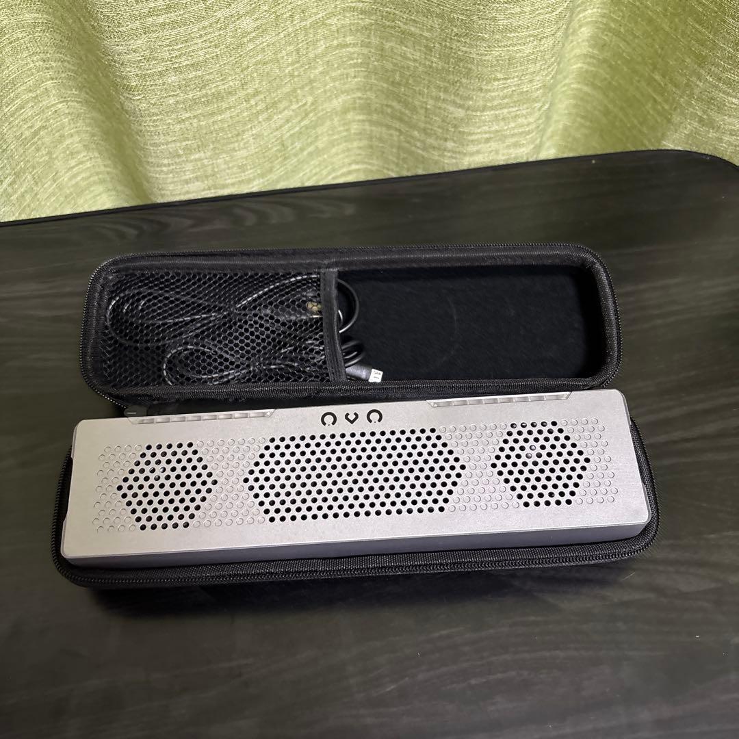 美品　JD SOUND フルデジタルスピーカー OVO　シルバー