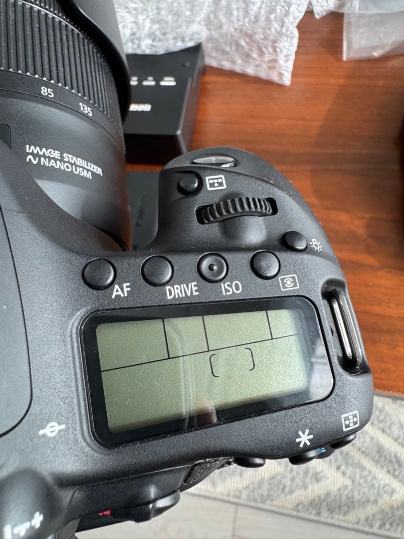 Canon EOS 80D 18-135mm レンズセット 中古品
