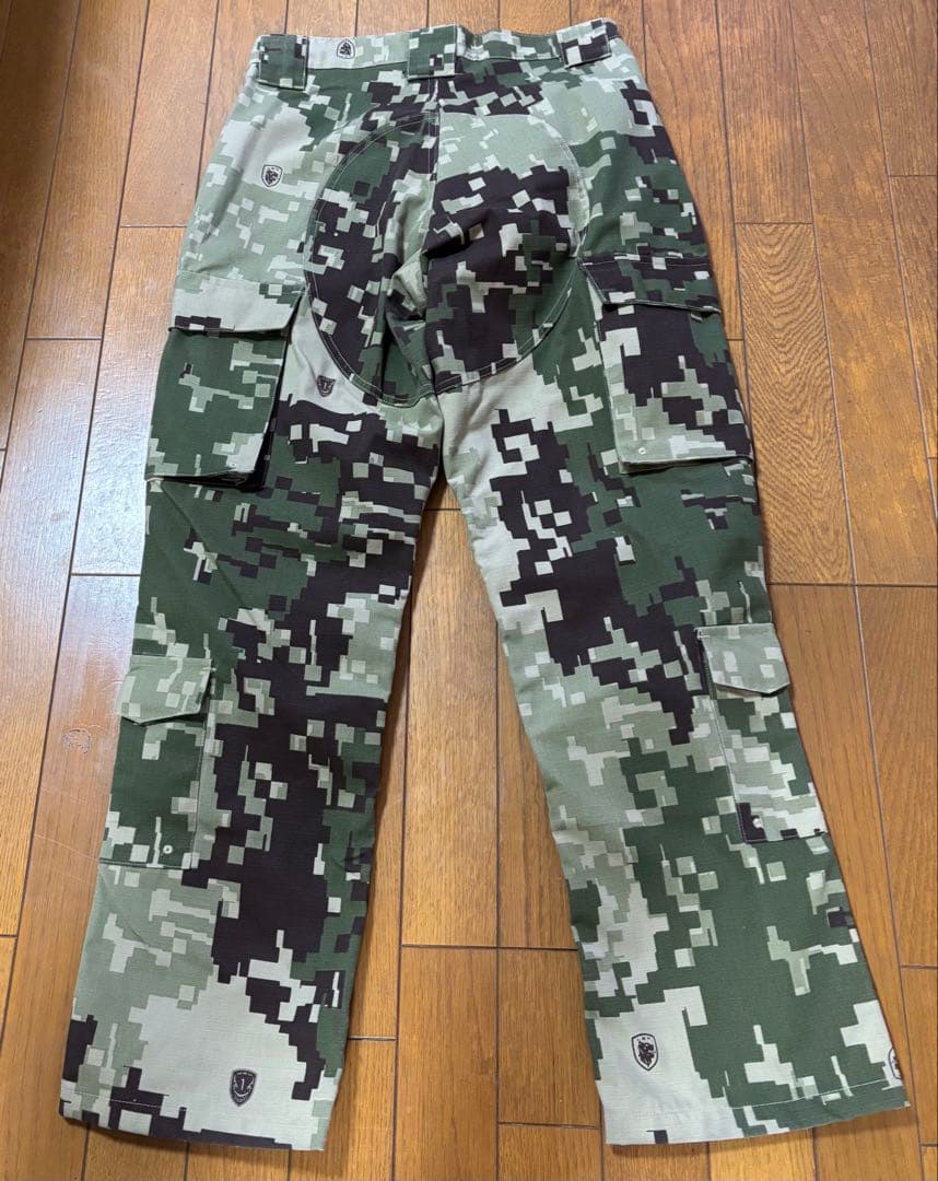 【新品】LBX Tactical コンバットパンツ リップストップ生地Sサイズ