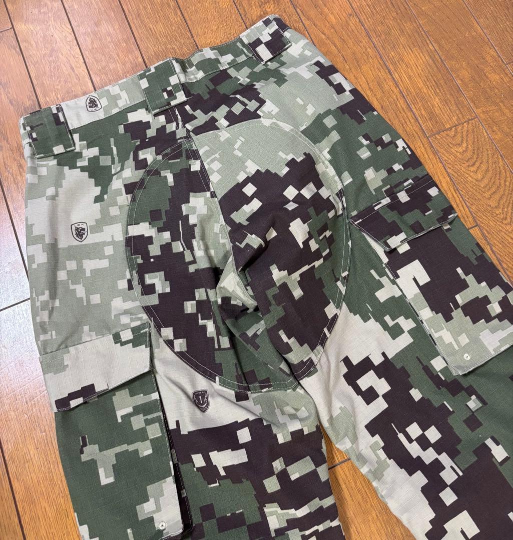 【新品】LBX Tactical コンバットパンツ リップストップ生地Sサイズ
