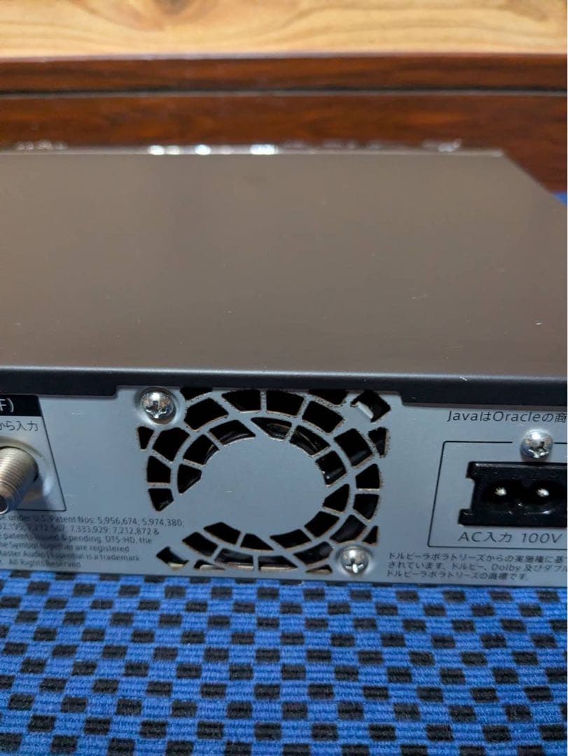 SHARP ブルーレイレコーダー リモコン付き