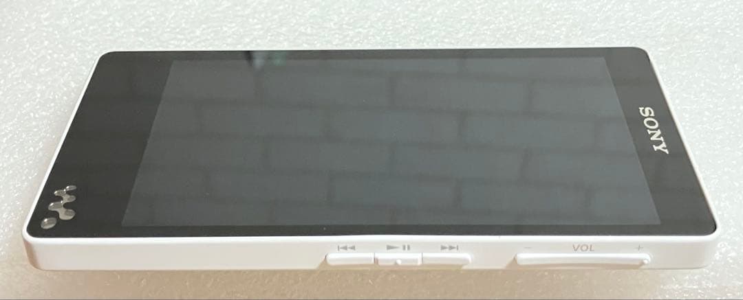 【極美品】SONY ウォークマン　NW-F885 16GB しろ　5008