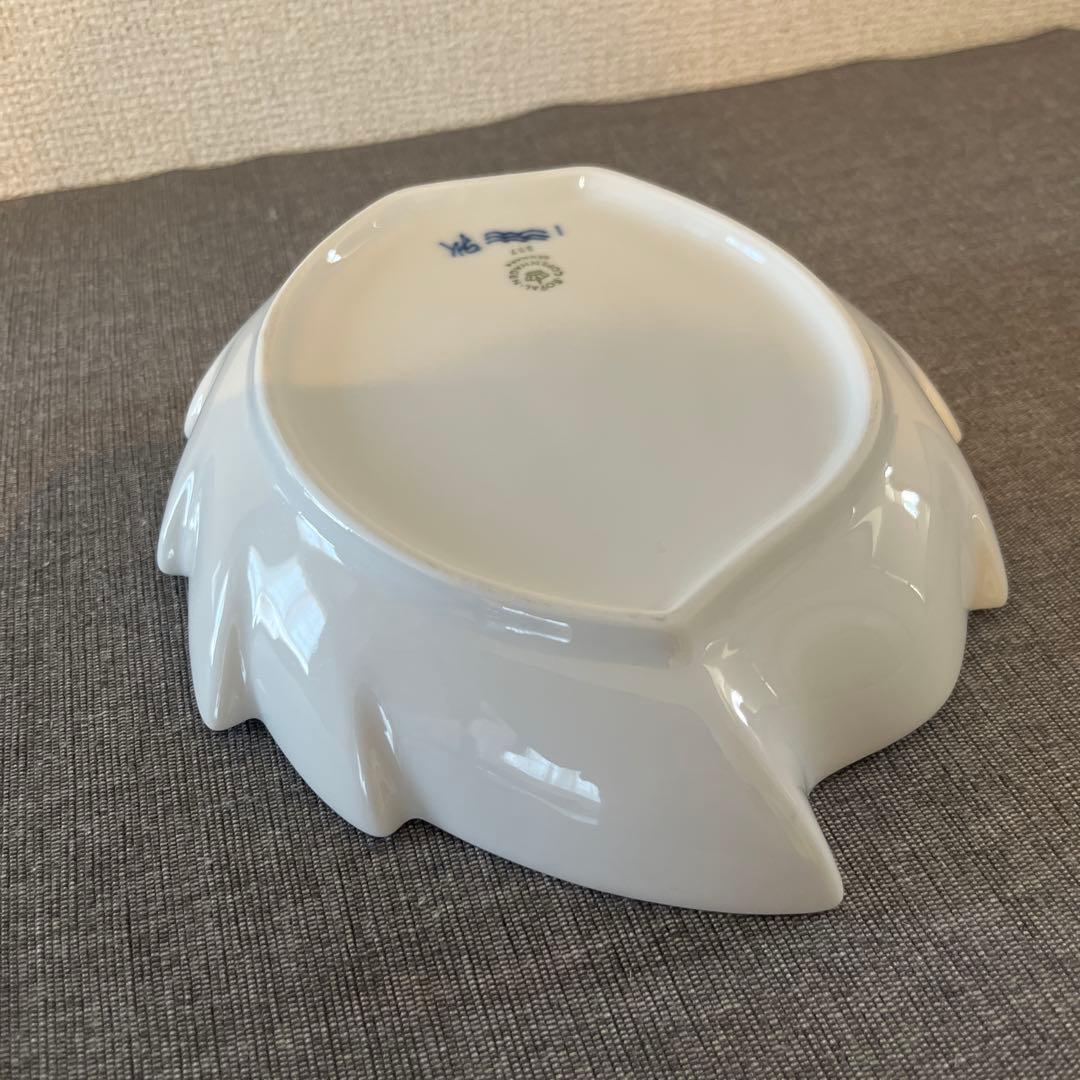 ロイヤル コペンハーゲンブルーフルーテッド リーフディッシュ倉