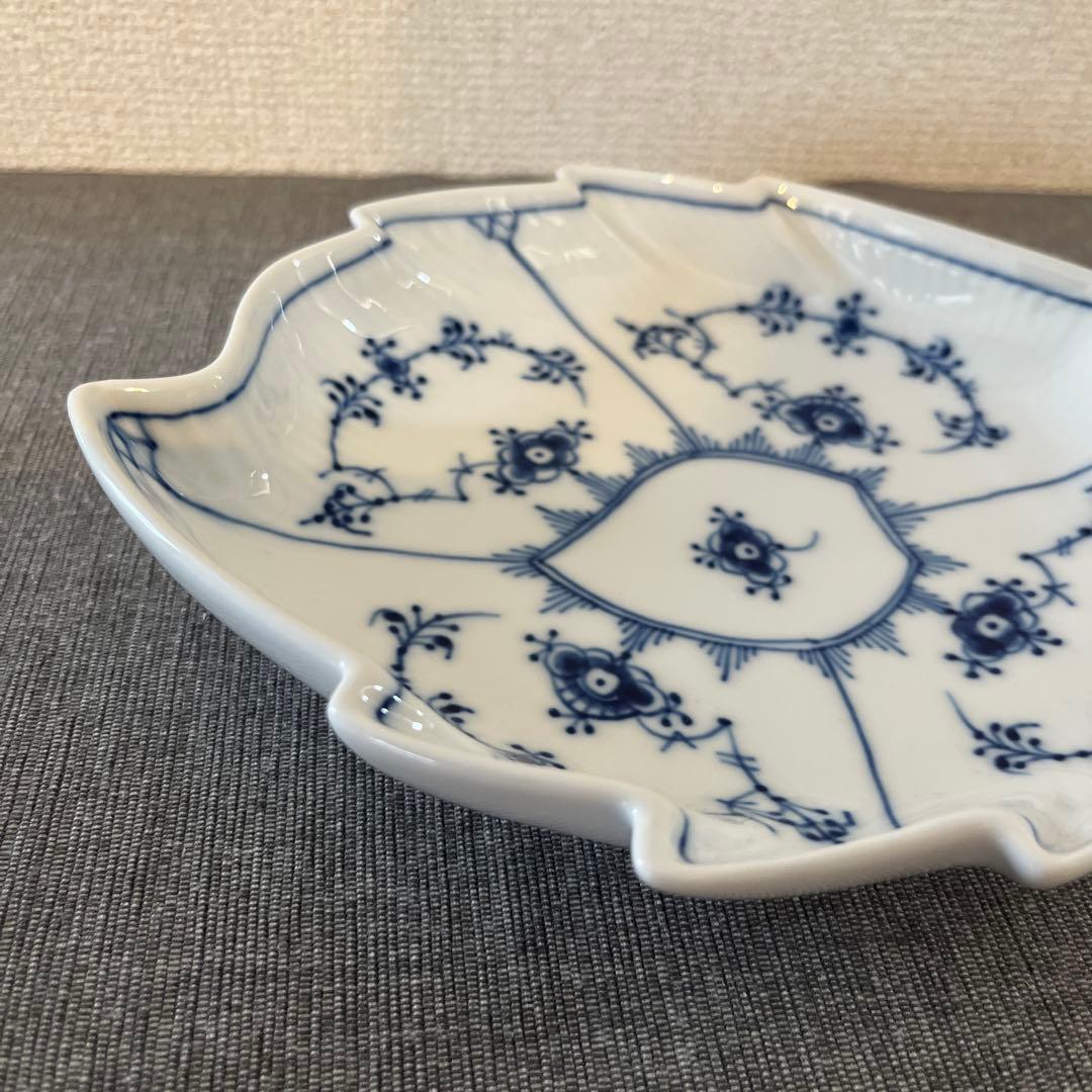 ロイヤル コペンハーゲンブルーフルーテッド リーフディッシュ倉