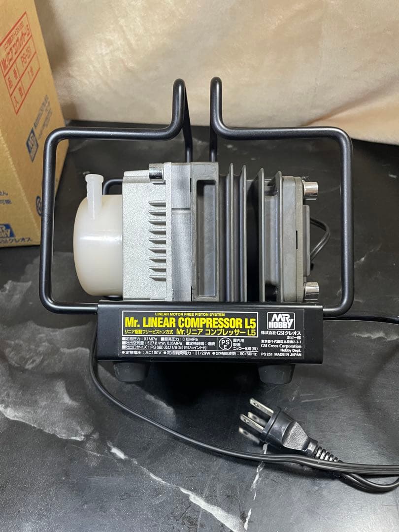 塗装セット　(ブース、ブラシ、コンプレッサ)