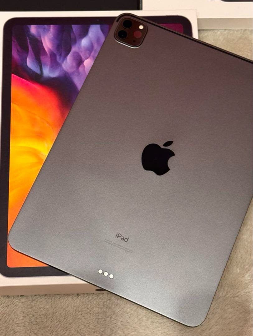 iPad Pro本体　Apple Pencil Magic Keyboard