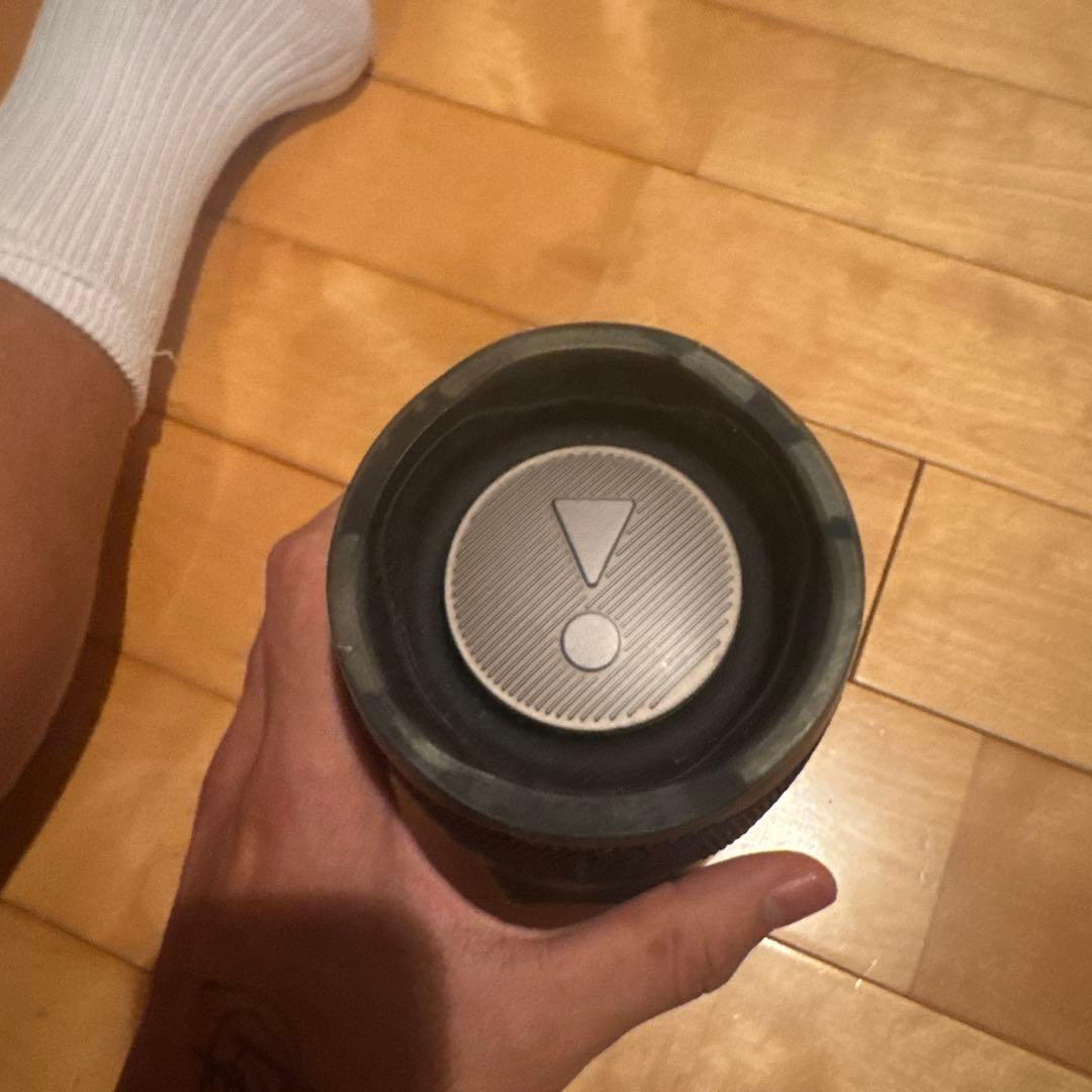 JBL CHARGE4スピーカー