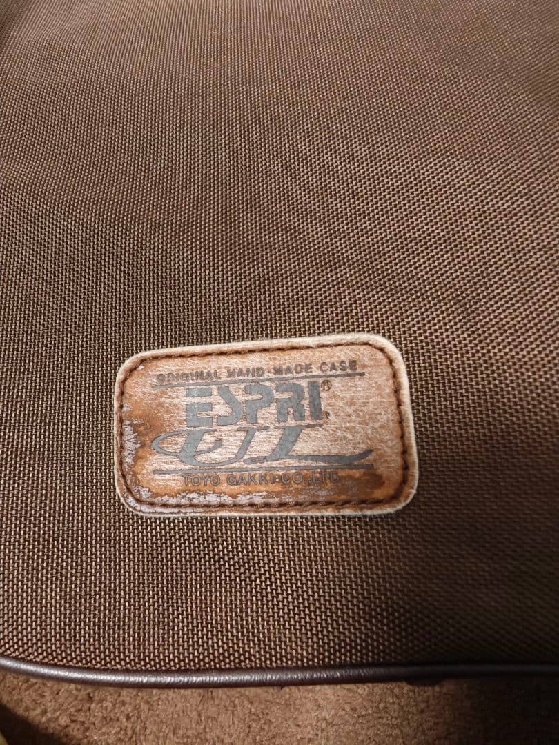 ヴィオラ（ビオラ）エスプリ ULオブロング（ブラウン）ハードケース