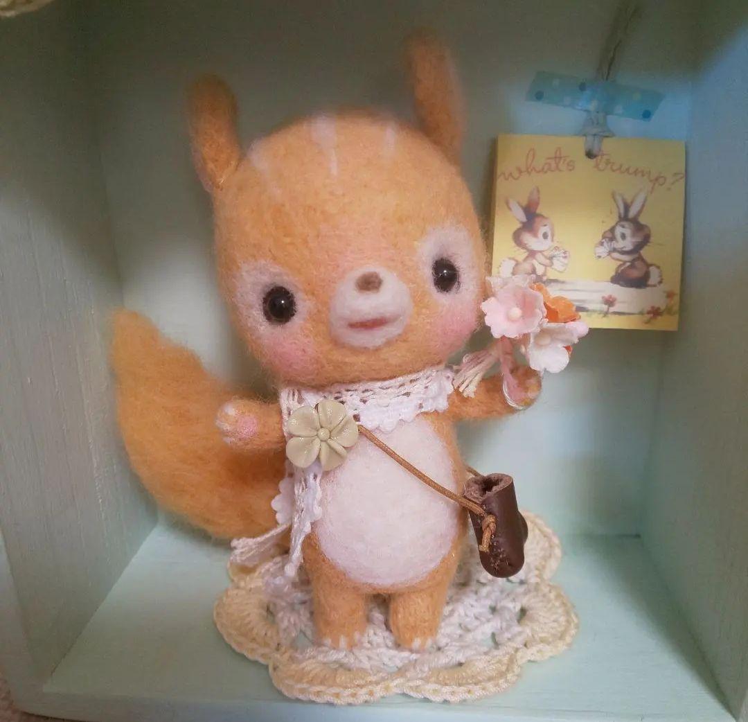 作家 りす 羊毛フェルト ぬいぐるみ