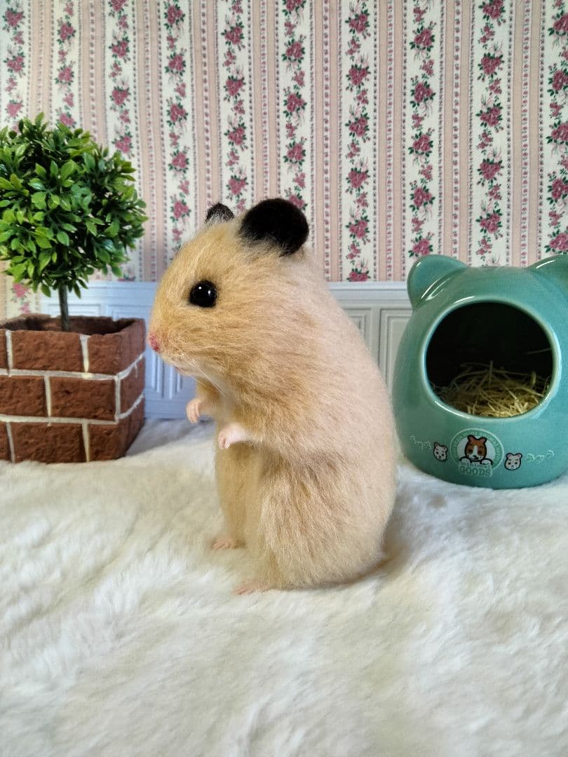 羊毛フェルト　キンクマハムスター