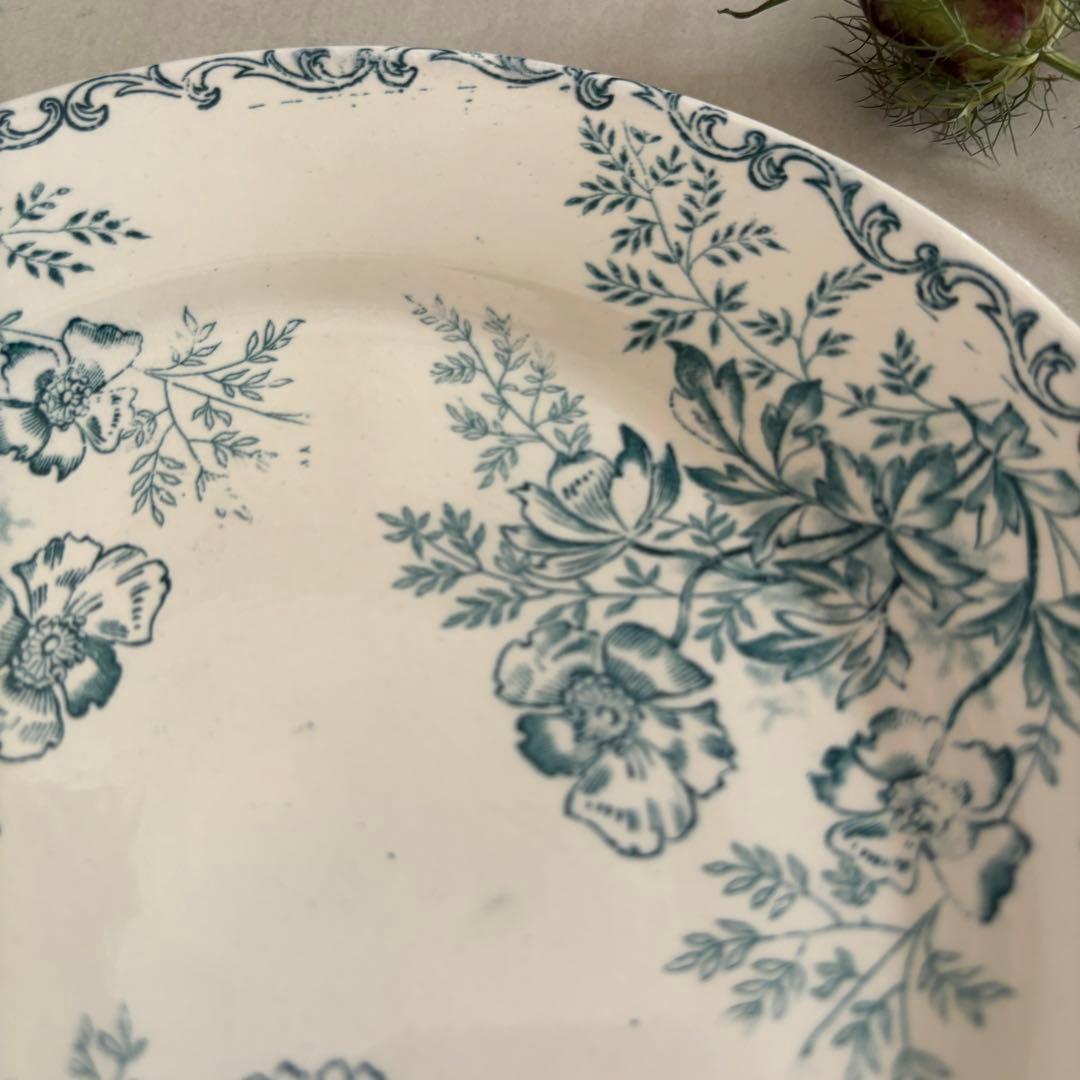 人気 フランスアンティーク サルグミンヌ 青緑 花模様がかわいいデザートプレート