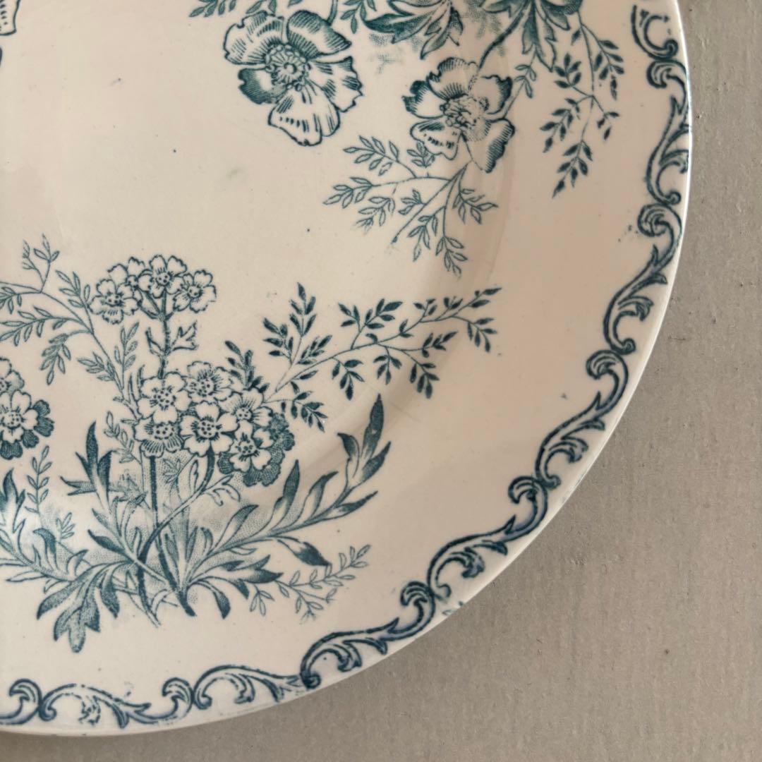 人気 フランスアンティーク サルグミンヌ 青緑 花模様がかわいいデザートプレート