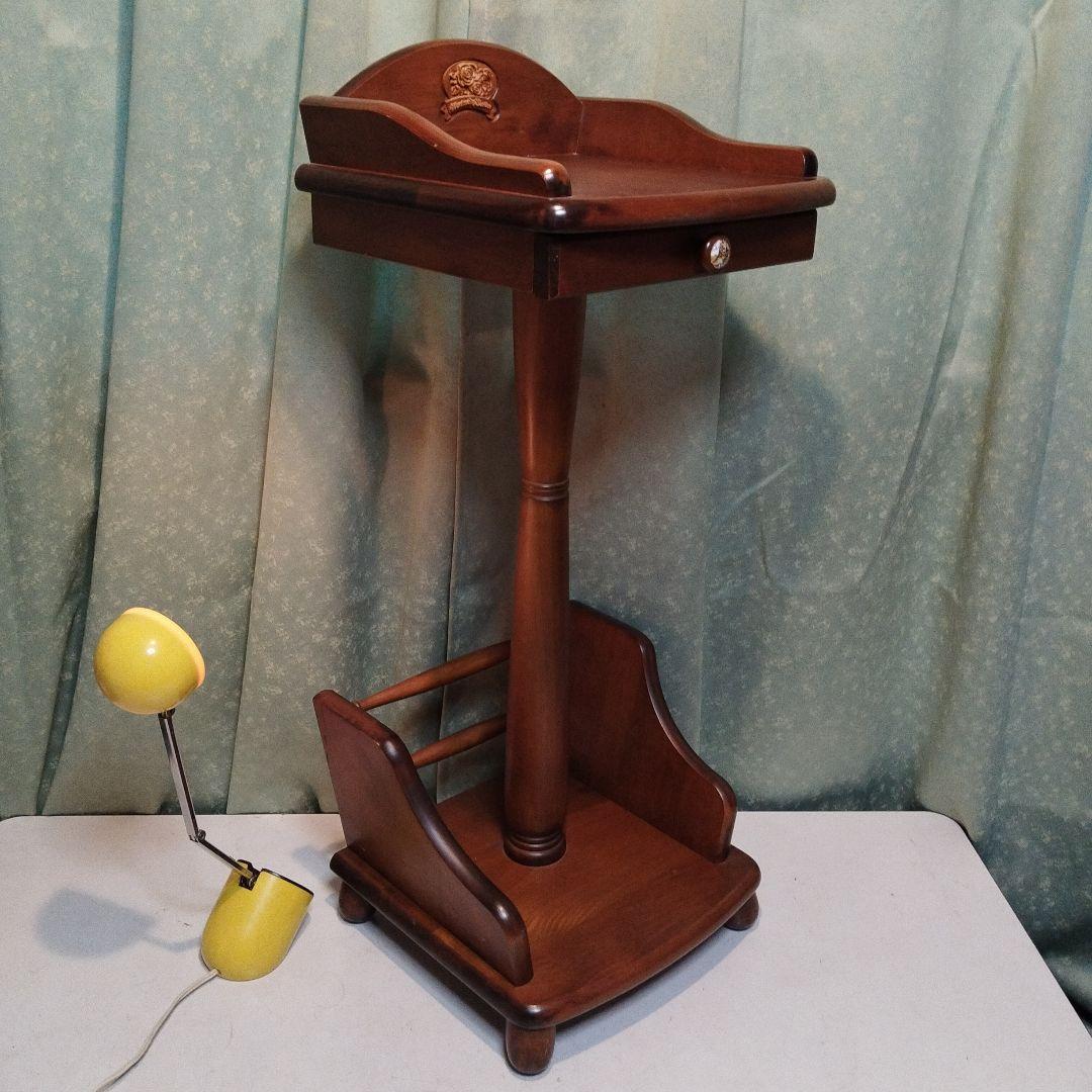 曙工芸製作所　エントランステーブル