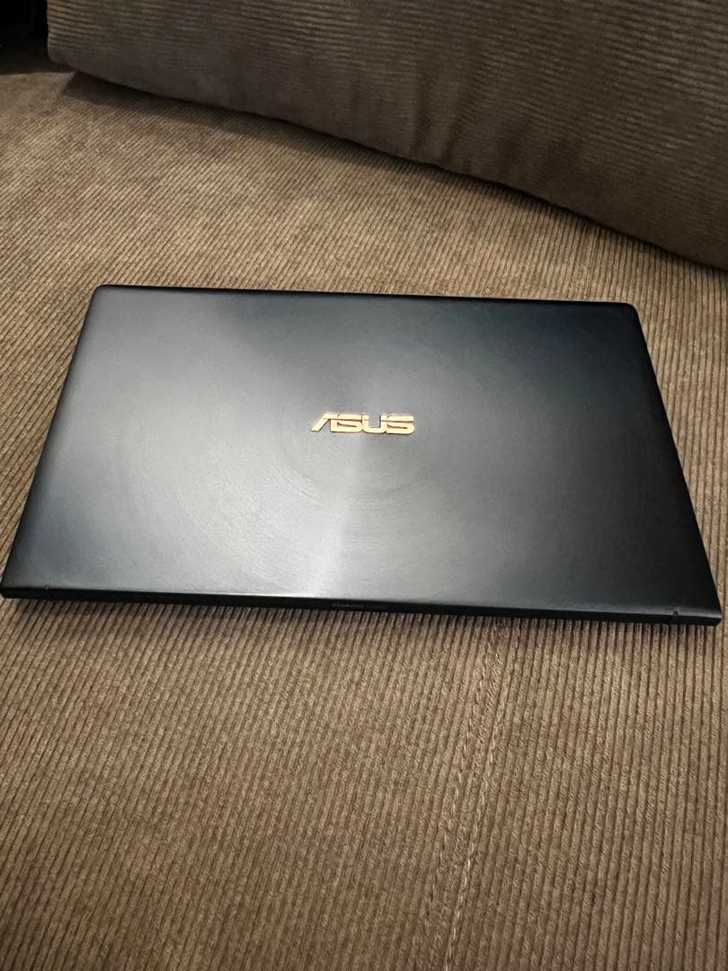 Windowsノート本体 ASUS UX334FL