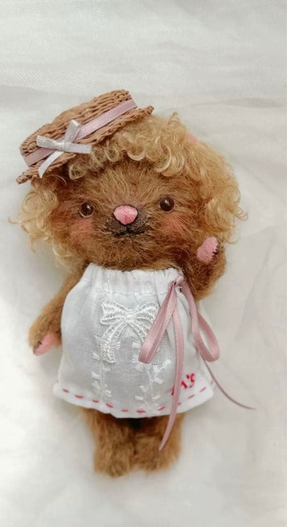 くるくるヘアのくまちゃん テディベア アーティストベア 海外作家様 ぬいぐるみ