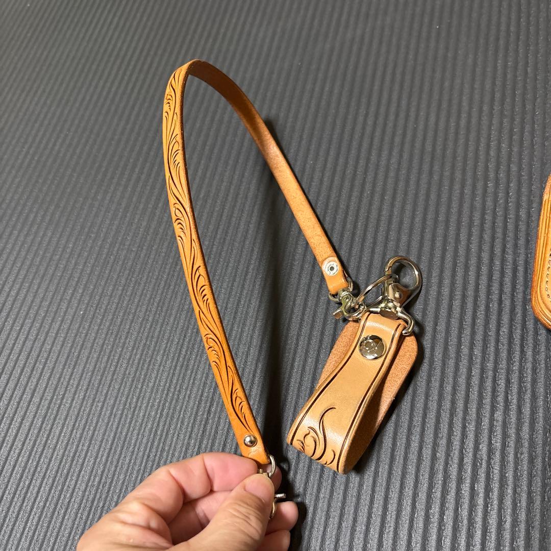 KC's「ケーシーズ」レザー 手彫り長財布とストラップセット美品