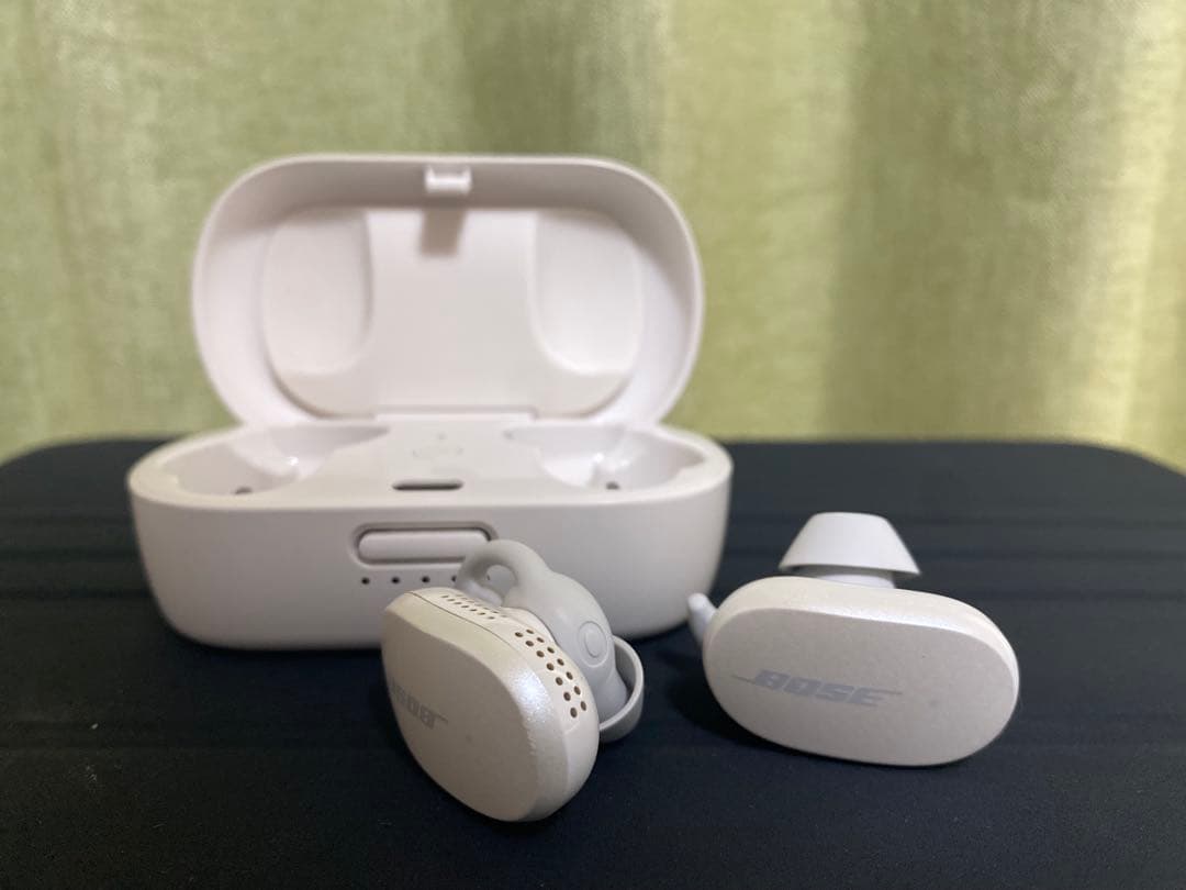 BOSE QuietComfort ホワイト