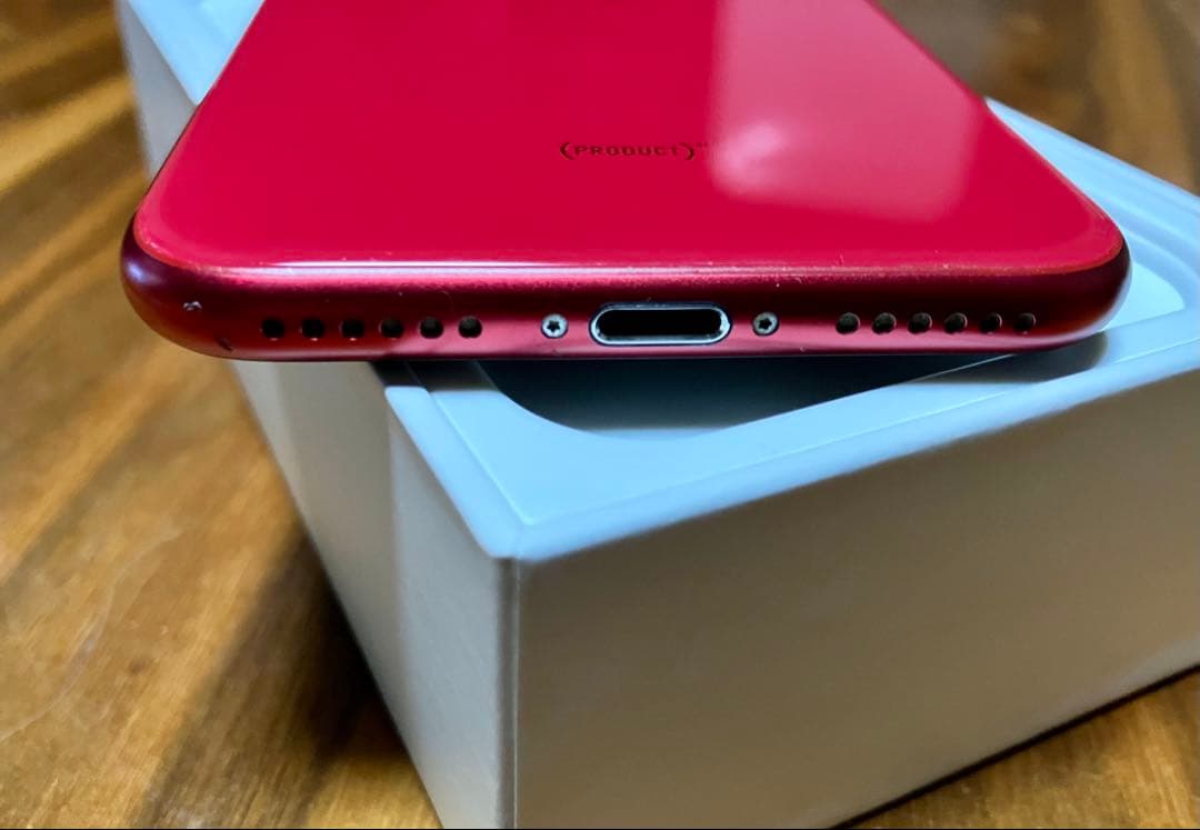 iPhone SE 第2世代 64GB （PRODUCT）RED SIMフリー