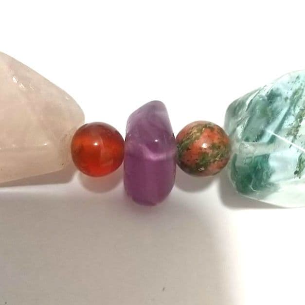 【希少・美品・匿名発送】台湾産　天然石　ネックレス 直径26cm