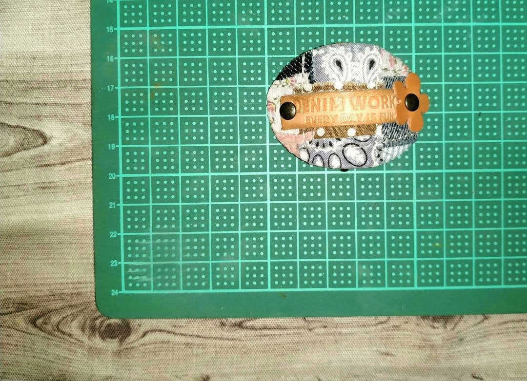 再販✨　ガーリー風　パッチワーク柄ポニーフック