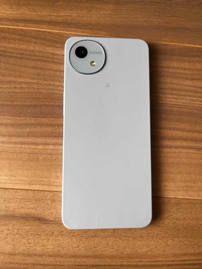 AQUOS wish4 ブルー　SIMフリー ワイモバイル