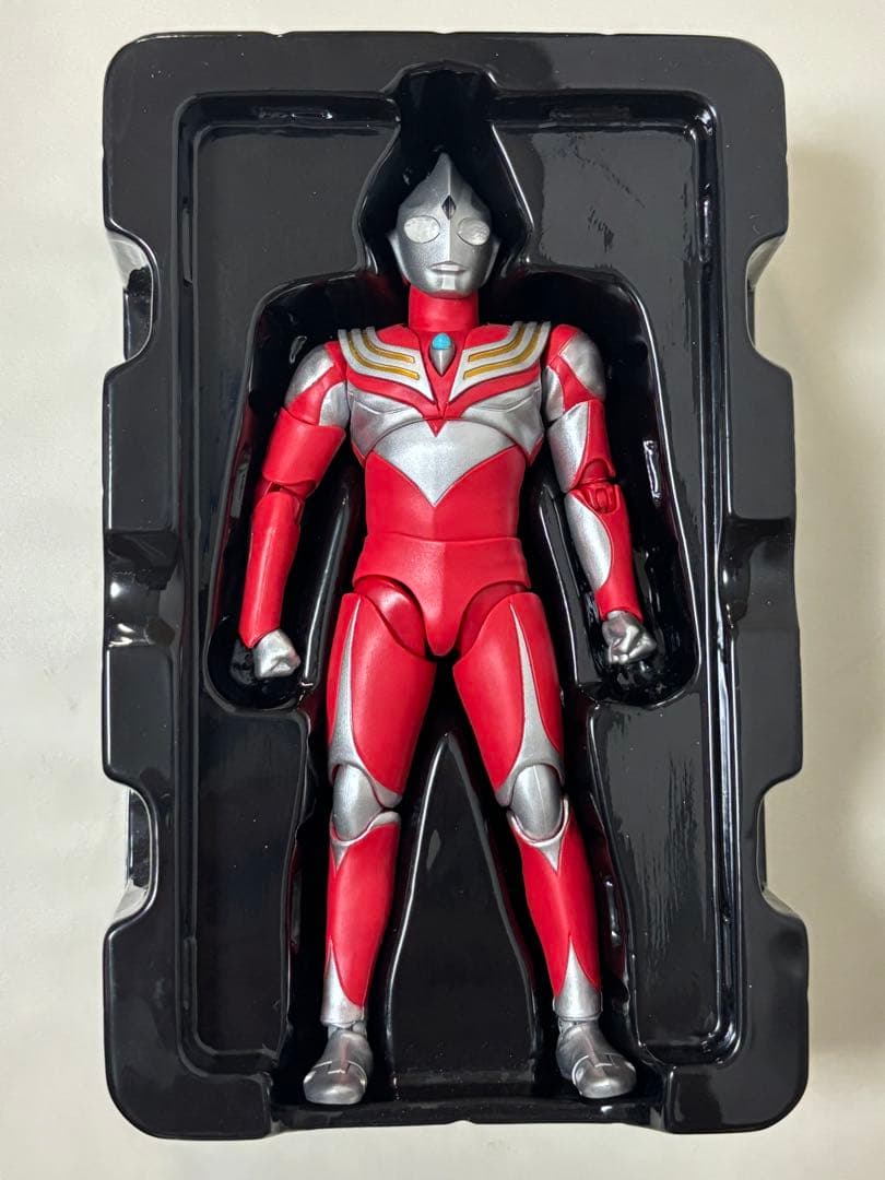 S.H.Figuarts 真骨彫　ウルトラマンティガ　パワータイプ