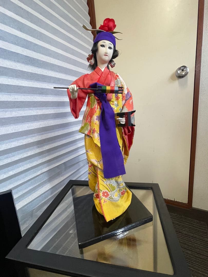 【ガラスケース入り 沖縄人形 和装人形】