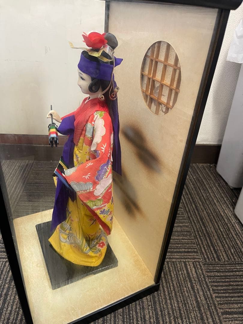 【ガラスケース入り 沖縄人形 和装人形】