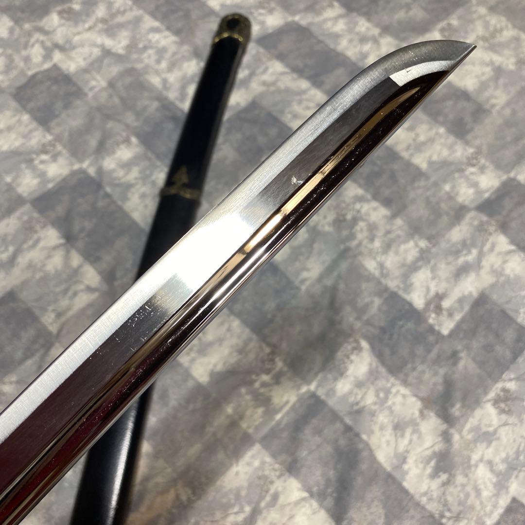 高級模造刀 陣太刀拵え 樋入直刃文 吊り金具