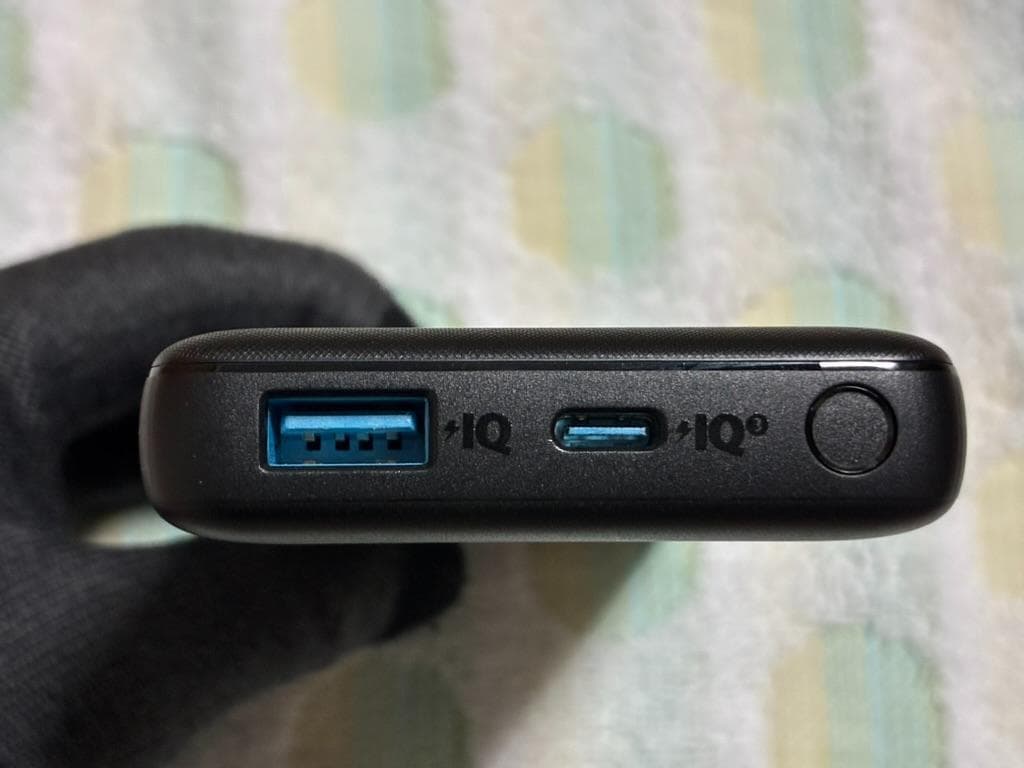 Anker PowerCore III 10000 Wireless【ブラック】