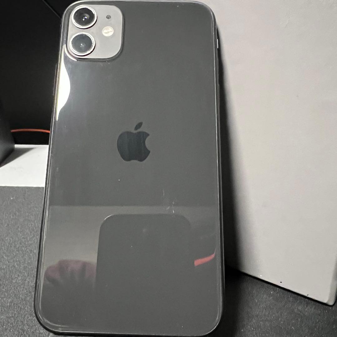 みたきん　iPhone11 64GB ブラック スマホ スマートフォン