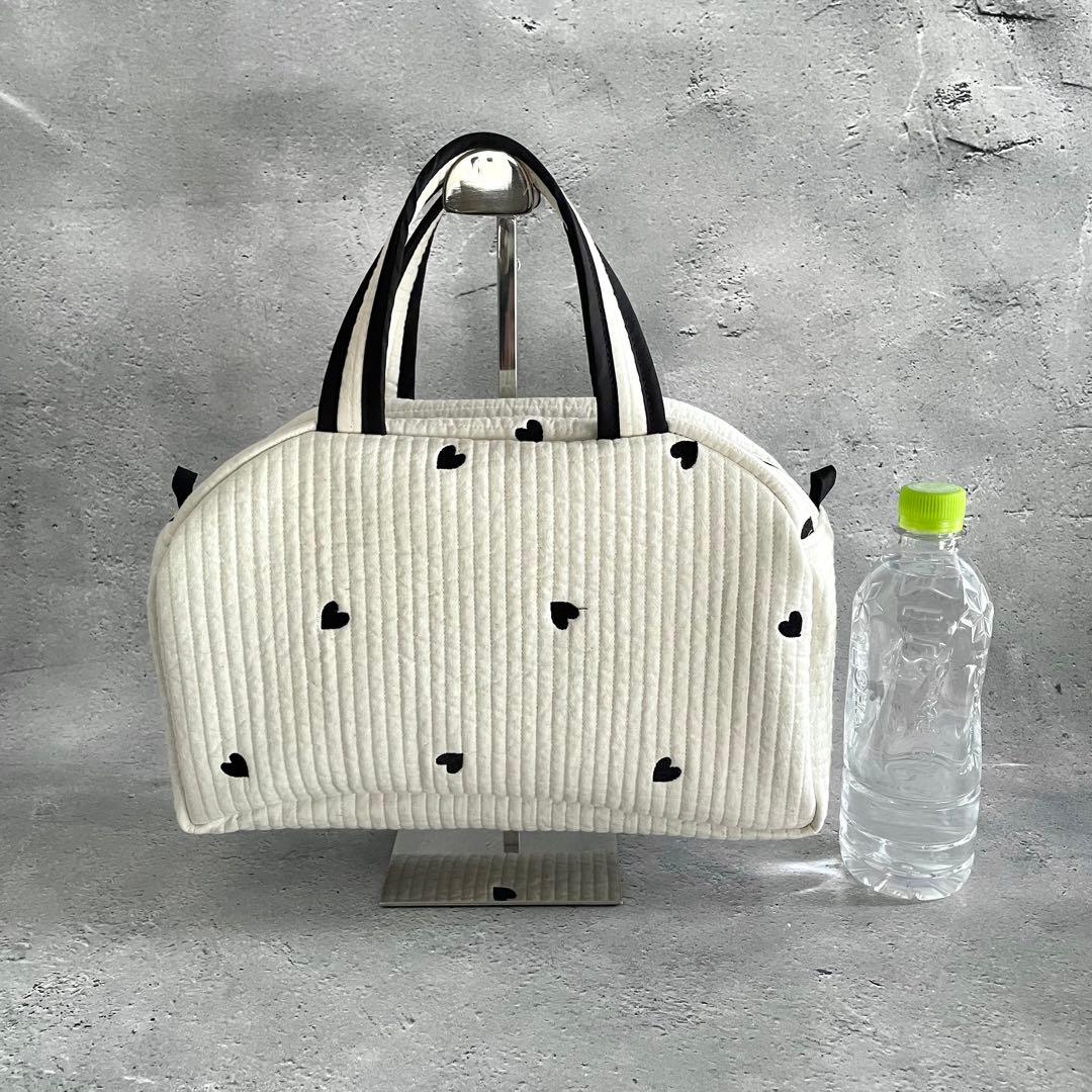 ボストンバッグ ヌビバッグ　アイボリー　ハート刺繍　ハンドメイド