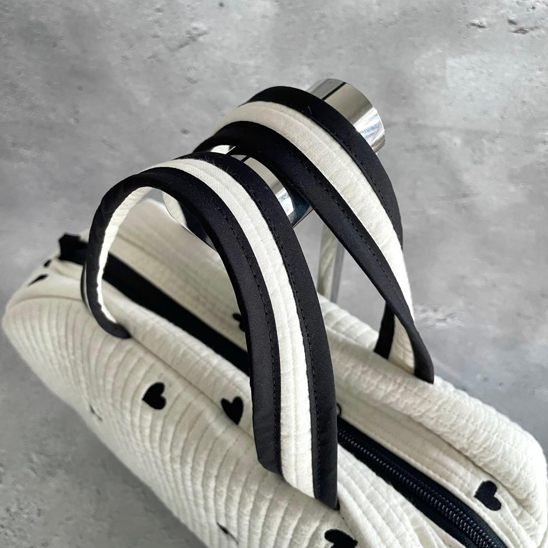 ボストンバッグ ヌビバッグ　アイボリー　ハート刺繍　ハンドメイド