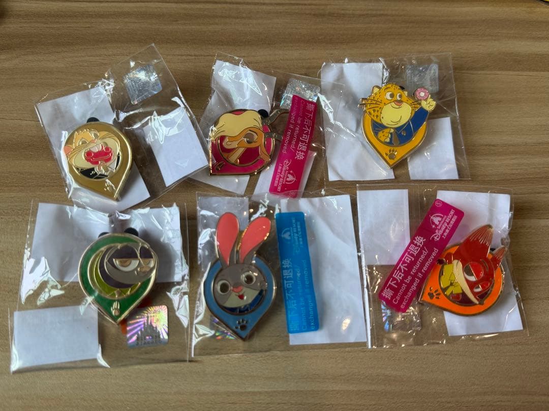 海外限定 上海 ディズニー ズートピア　ピンバッチ セート ジュディ