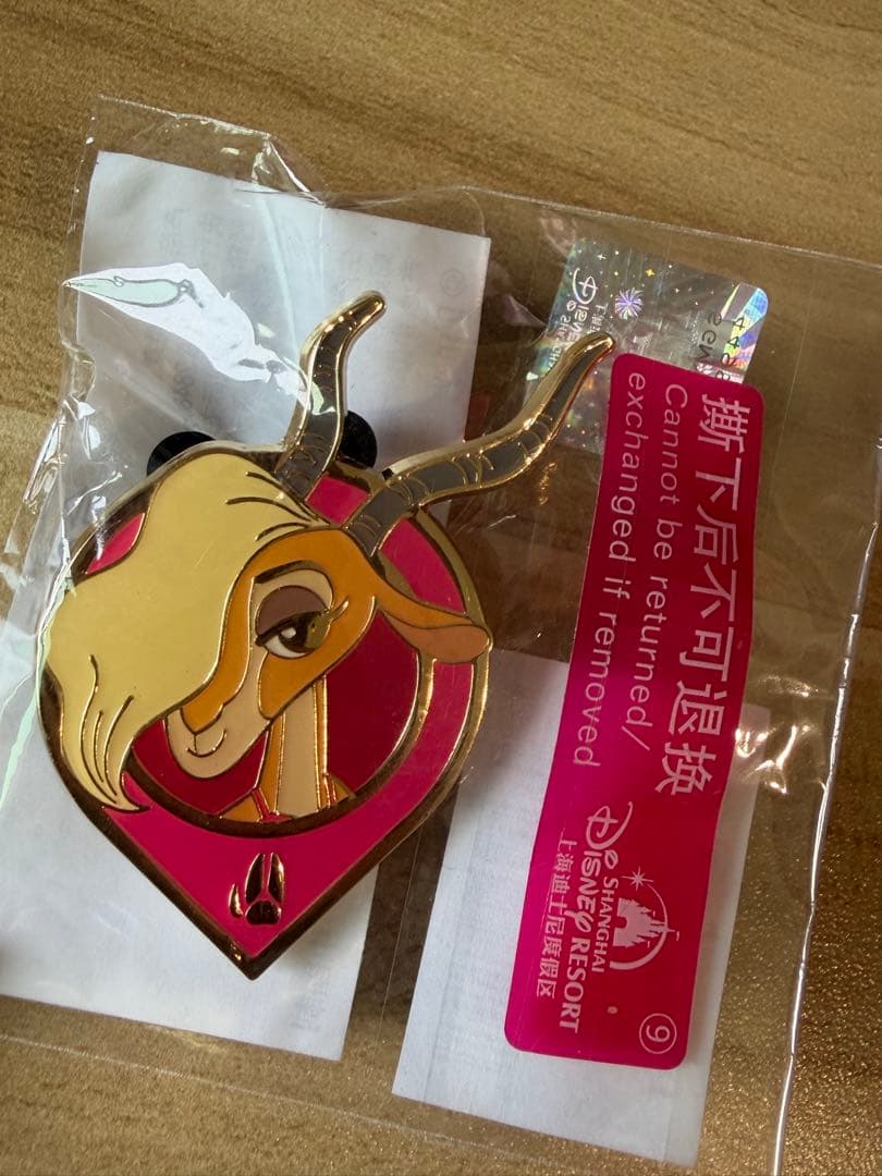 海外限定 上海 ディズニー ズートピア　ピンバッチ セート ジュディ