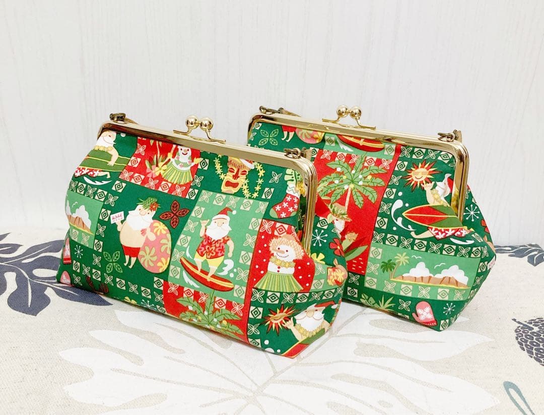 くみたん ハワイアン がま口ポーチ