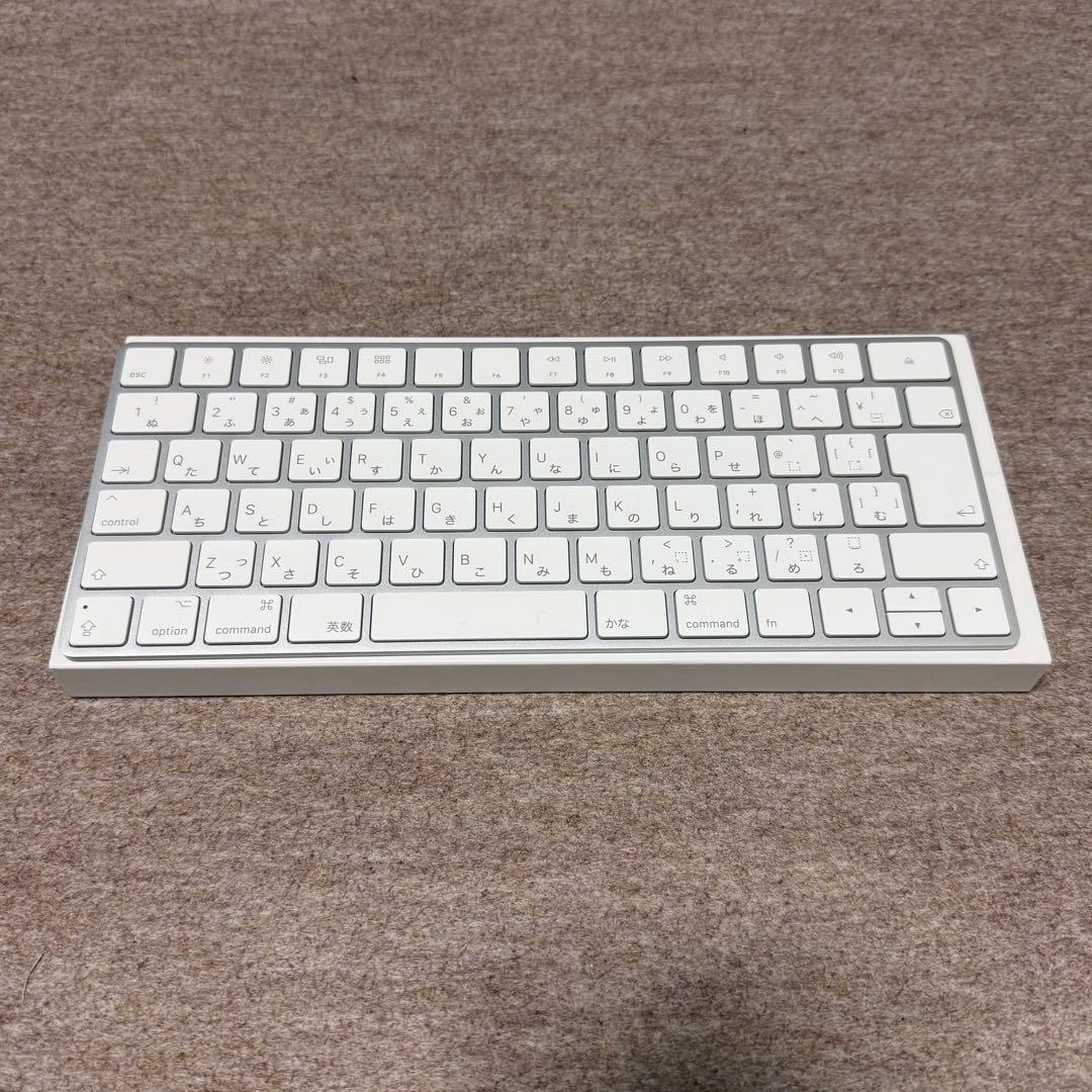 Apple Magic Keyboard 日本語JIS（充電式）ケース付